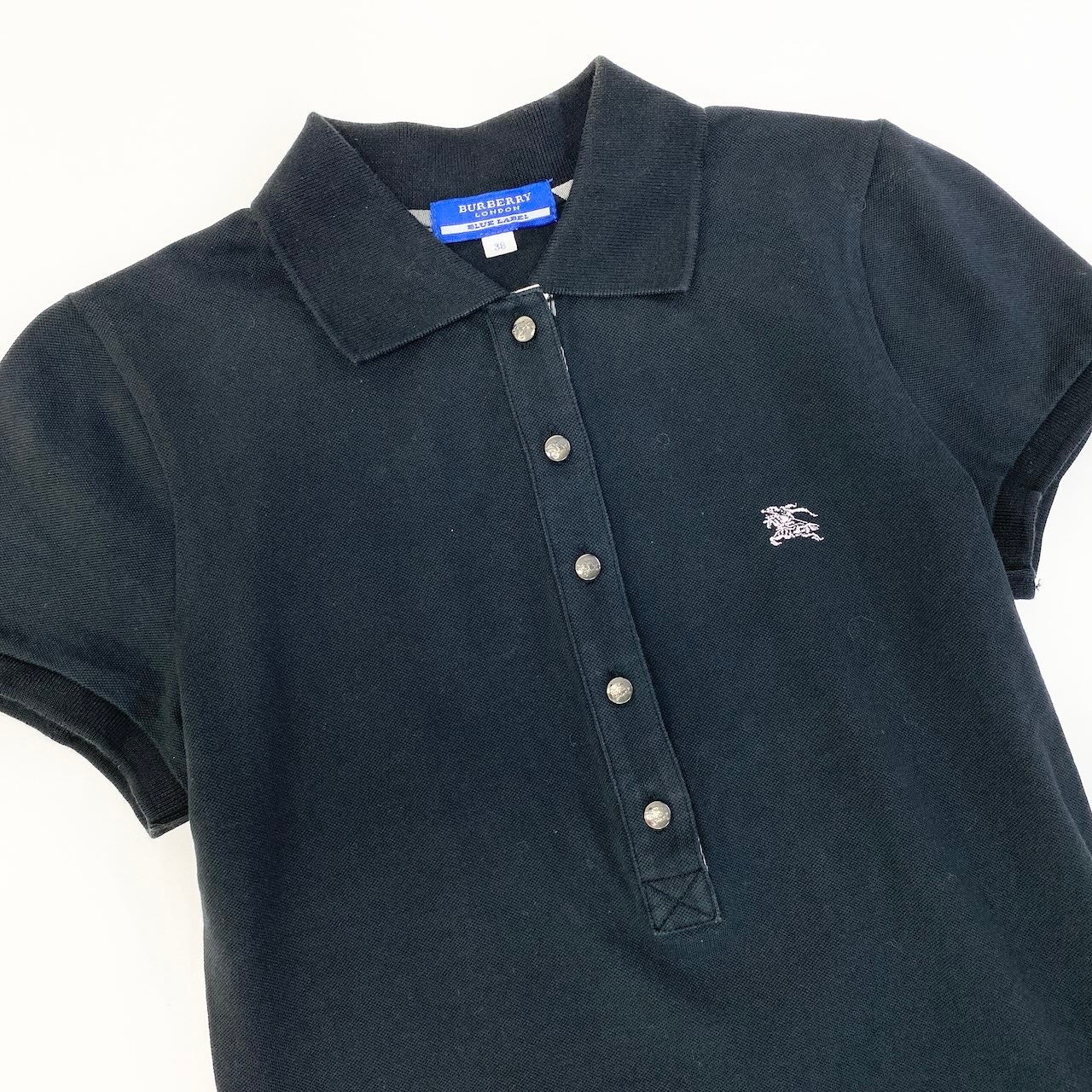 59d28 BURBERRY LONDON BLUE LABEL バーバリーロンドン ブルーレーベル 半袖ポロシャツ カットソー トップス ワンポイント刺繡 バックロゴプリント サイズ38 ブラック レディース 女性用u02t