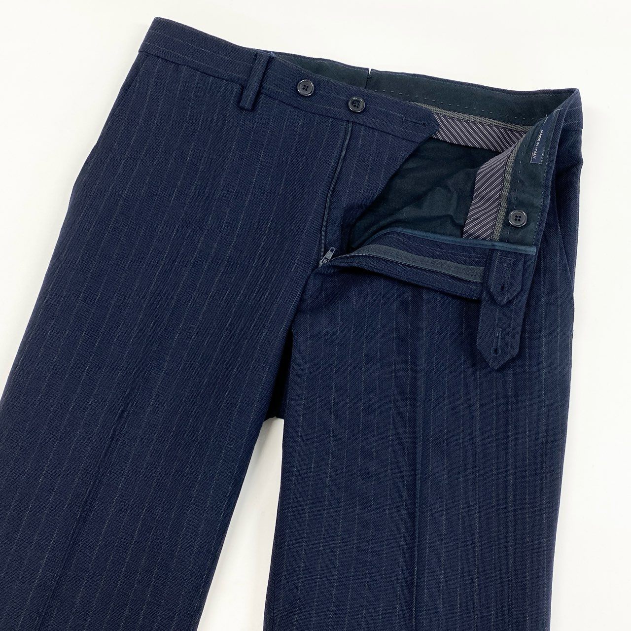 58i11 LARDINI ラルディーニ セットアップスーツ テーラードジャケット ブートニエール付き ストライプ メンズ 男性用 44 ネイビーu02t