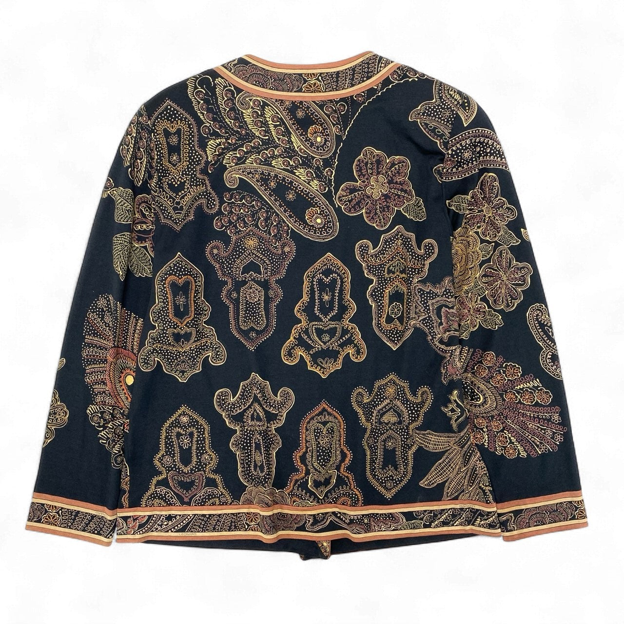 11k21 LEONARD FASHION レオナール ノーカラージャケット カーディガン 花柄プリント ペイズリー柄 ロングスリーブ レディース 女性用 M ブラック ウールシルクu02t