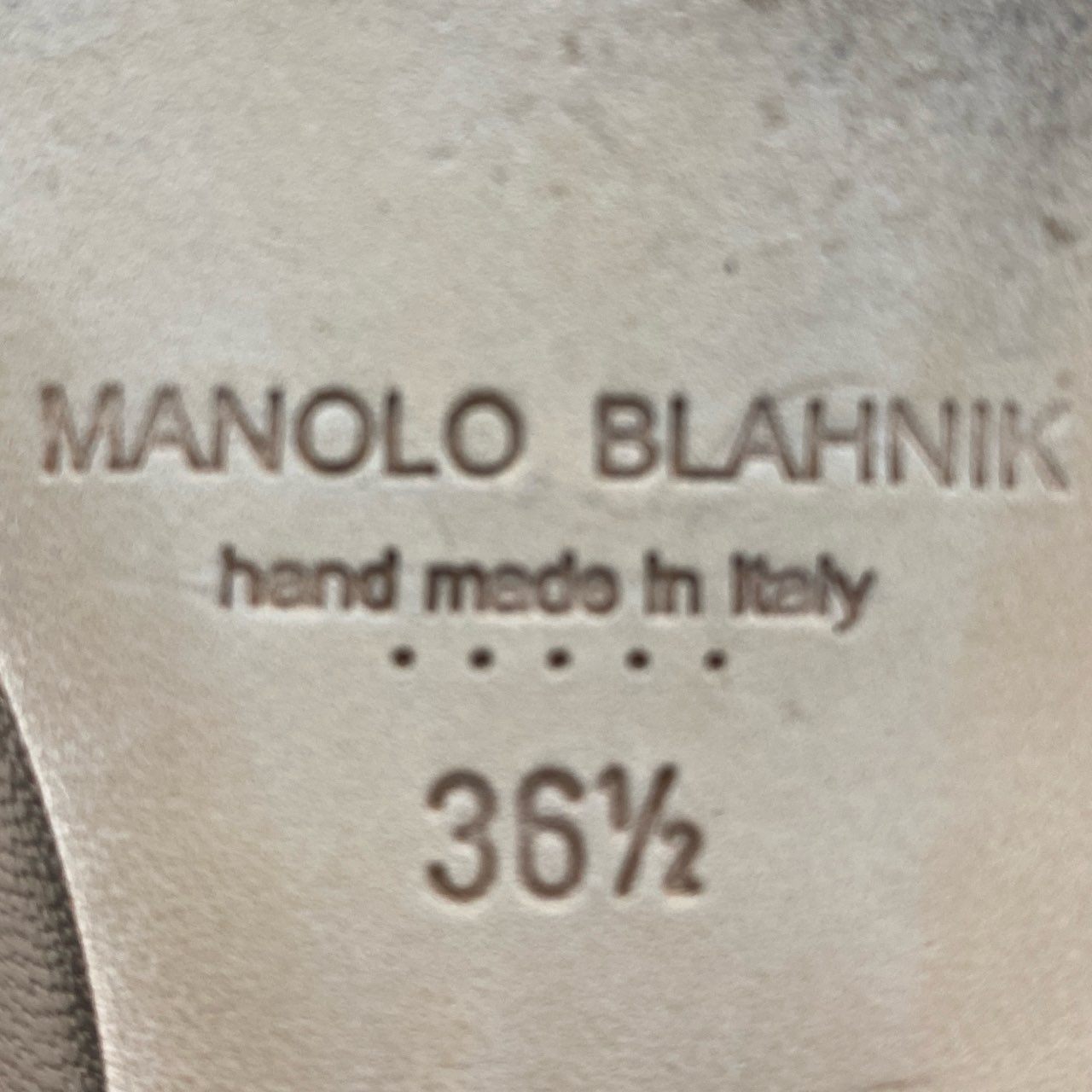 1f24 イタリア製 MANOLO BLAHNIK マノロブラニク ビジューバックル フラットシューズ フラットパンプス ポインテッド 36 1-2 メタリック ピンクベージュ レディース