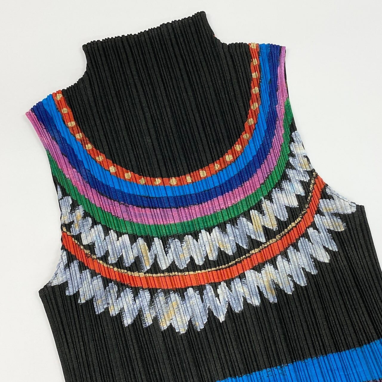 Ad18 【美品】PLEATS PLEASE プリーツプリーズ プリーツカットソー ハイネックノースリーブ 総柄 トップス PP63-JK571 4サイズ マルチカラー ポリエステル100％ レディース 女性用u02t