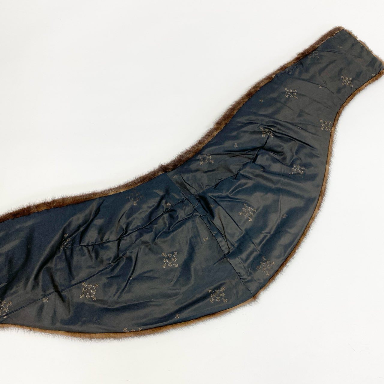 86j23 Futaba Fur フタバファー 最高級毛皮 デミバフミンク 毛皮マフラー 大判ティペット  ブラウン ミンクファー レディースu02t