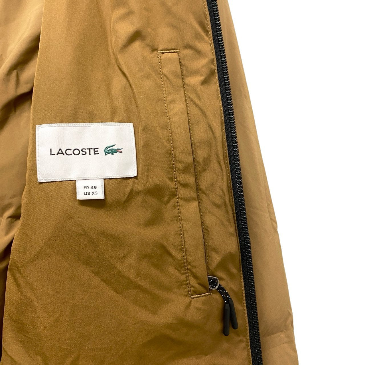 17c16 LACOSTE ラコステ CLOMAX ワンポイントロゴ 中綿ジャケット アウター サイズXS モカベージュ メンズ 男性用 ジャケット ブルゾンk02i