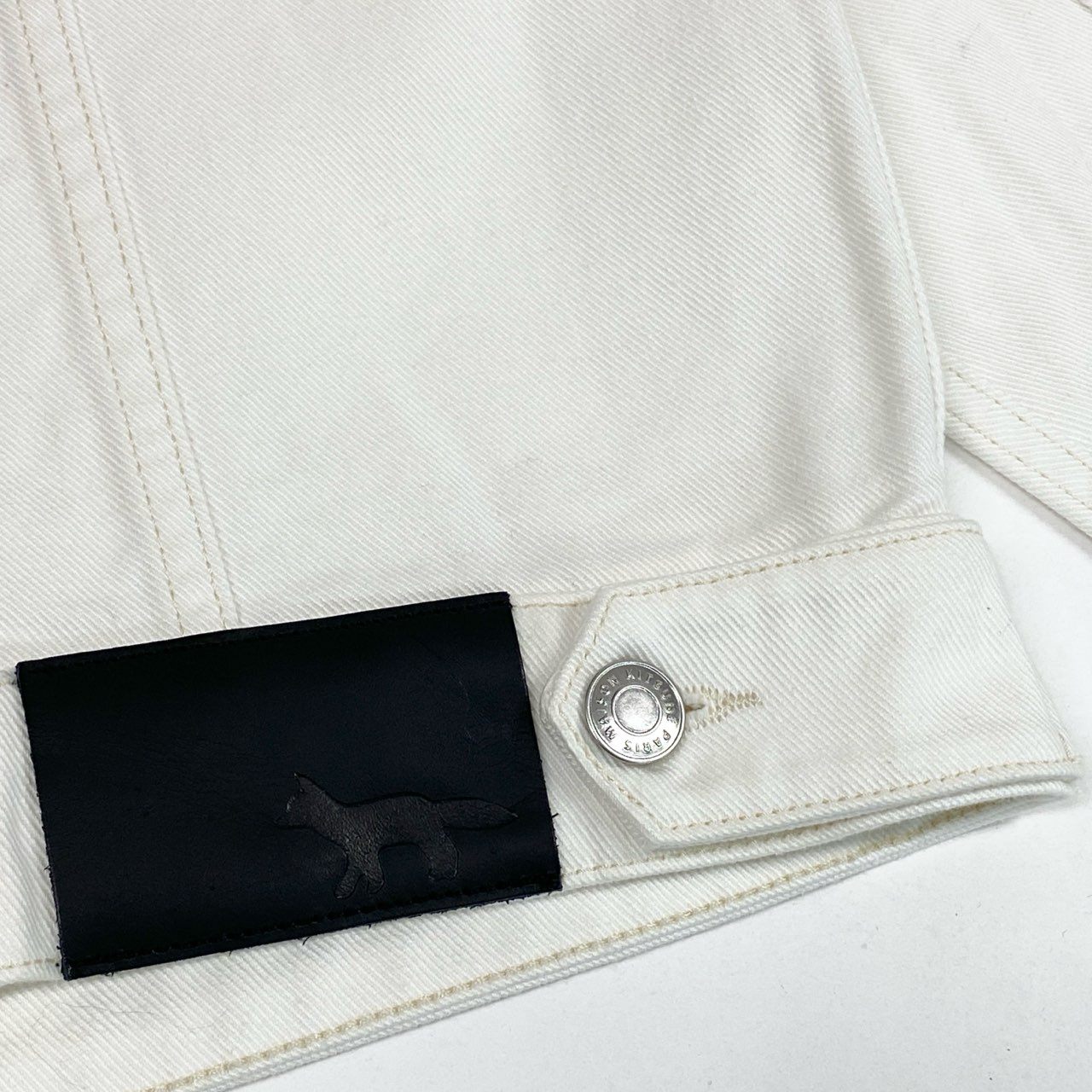 Hc2 MAISON MITSUNE メゾンキツネ ホワイトデニムジャケット サイズM ホワイト メンズ 男性用 アウターk02i