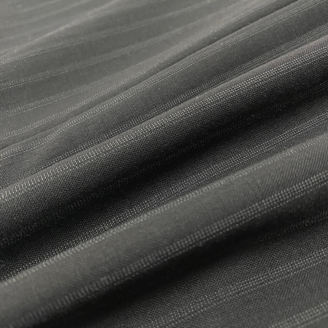55c19 ARMANI COLLEZIONI アルマーニコレツィオーネ セットアップスーツ シングルスーツ背抜き 2B ストライプ柄 メンズ 紳士服 ビジネス フォーマル イタリア製 50 ブラック ウール100％u02t