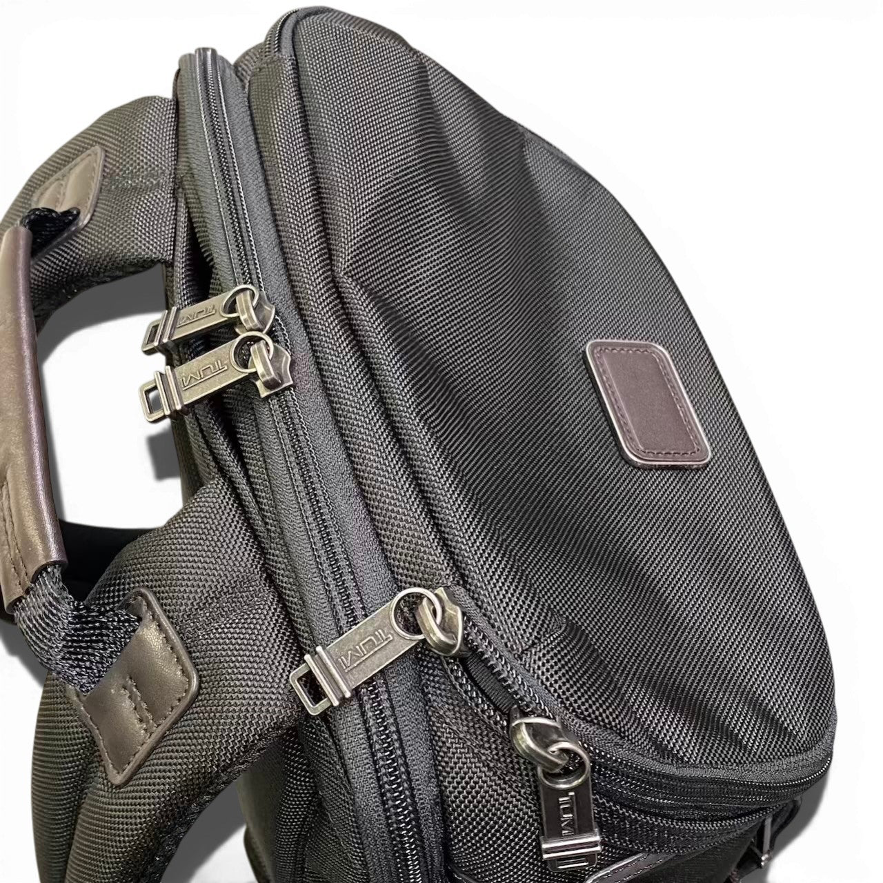 c23 TUMI トゥミ ソーンヒル バックパック リュック ビジネスバッグ ブラック/ブラウン キャンバス/レザー メンズ 鞄k02i