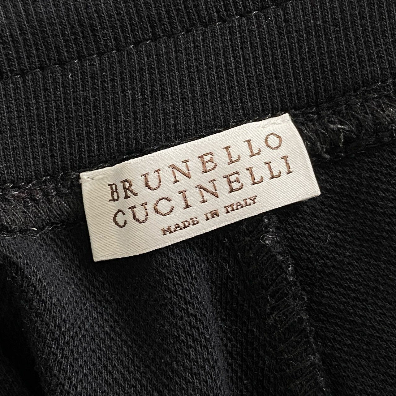 70g2 BRUNELLO CUCINELLI ブルネロクチネリ ウエストゴム センタークリース スウェットパンツ サイズXL ブラック メンズ 男性用 紳士