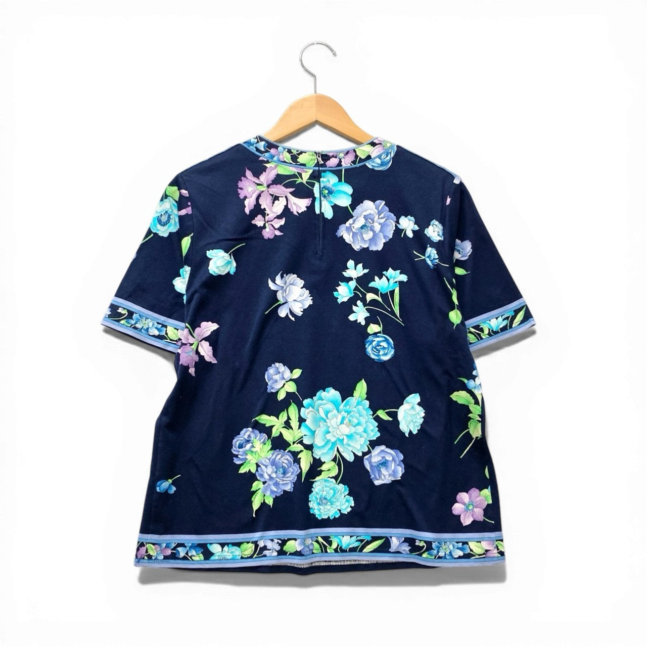 9c20 LEONARD レオナール 美しい花柄プリント 半袖カットソー Tシャツ トップス LL ネイビー コットン レディースu02t