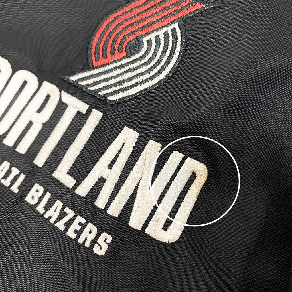 13l27 NIKE Supreme ナイキ × シュプリーム NBA Teams Warm-Up Jaket スタジャン ジャケット ワッペン Mサイズ ブラック メンズo07t