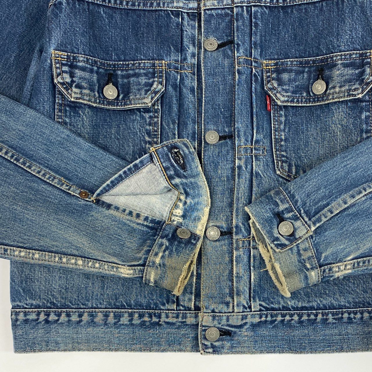 12i26 Levi’s リーバイス 雰囲気◎ 507 デニムジャケット Gジャン J22 赤耳 サイズ40 インディゴブルー メンズu02t
