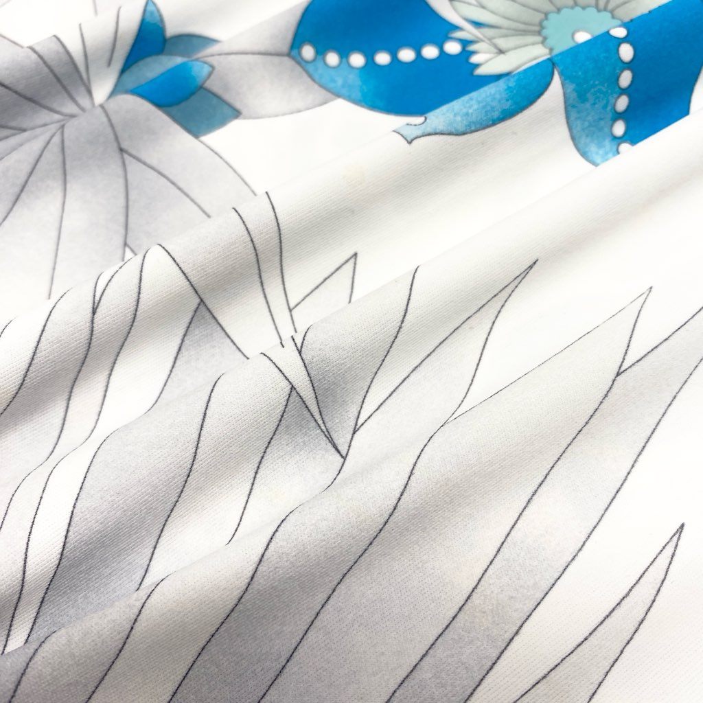 69L17 LEONARD レオナール チュニック ロングスリーブカットソー 美しい花柄プリント ストレッチ素材 トップス 36サイズ ホワイト ブルー レディースo07t