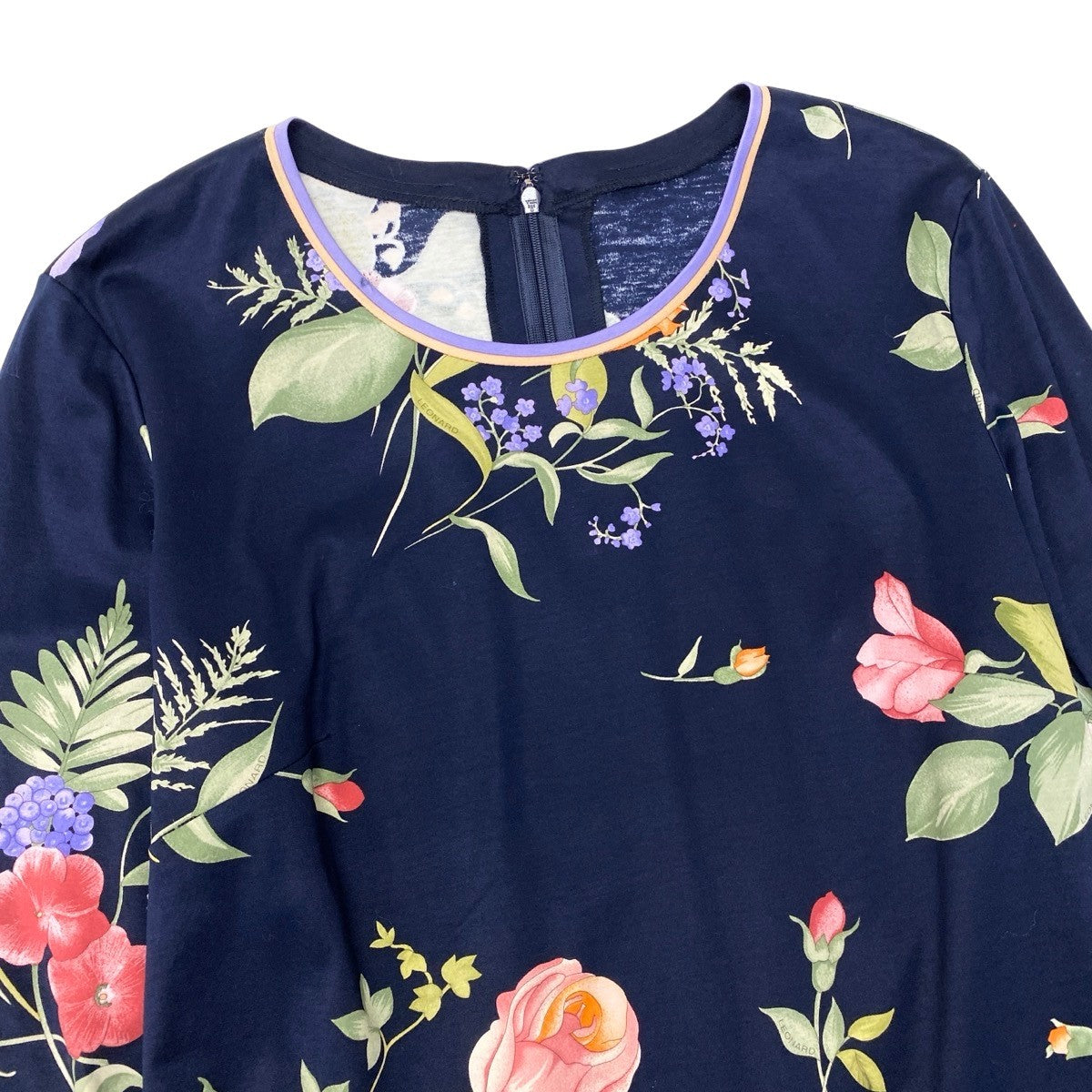 49g17 【美品】 LEONARD FASHION ロングスリーブ カットソー 美しい花柄プリント サイズ42 ネイビー コットン100％ レディースu02t