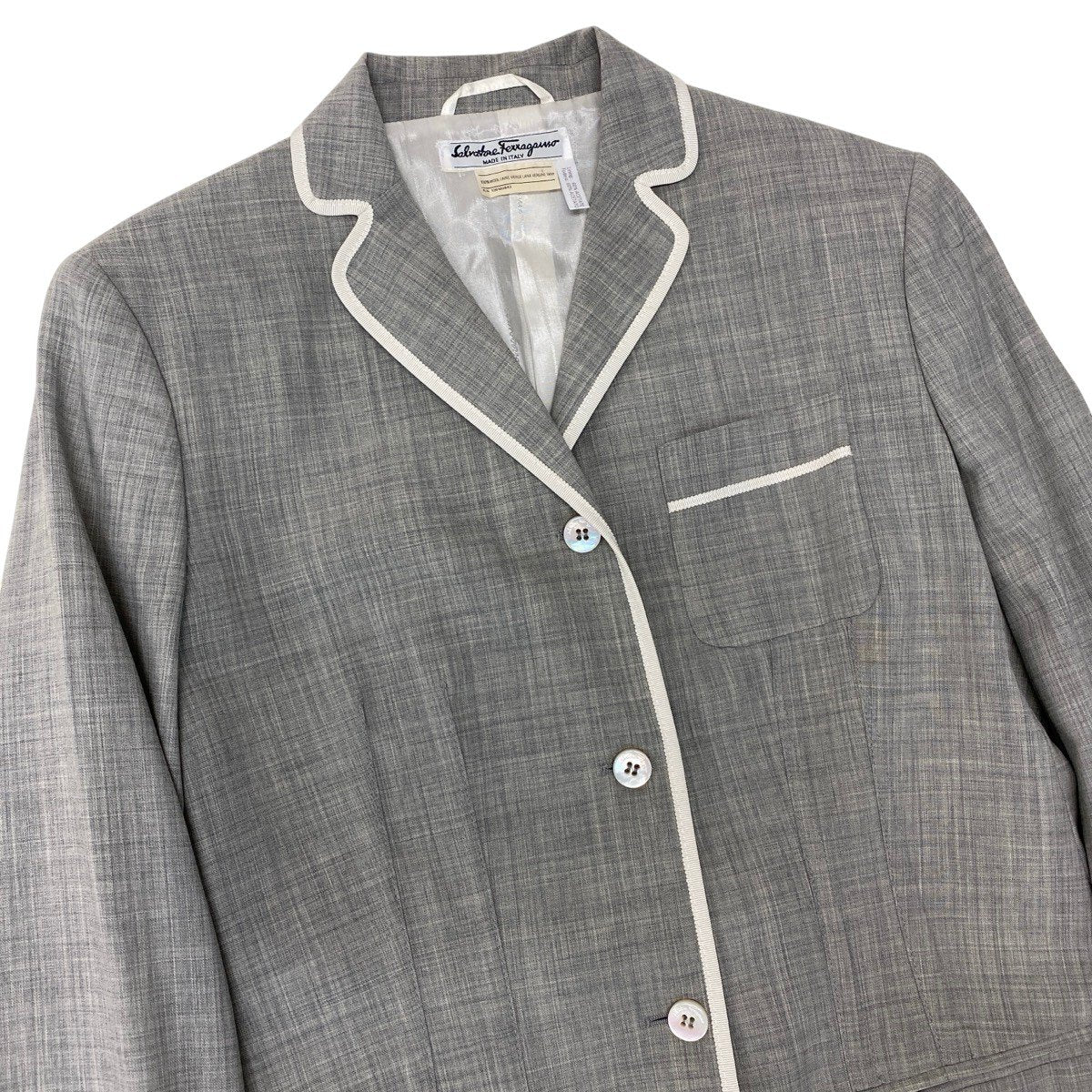 Eh10 Salvatore Ferragamo サルヴァトーレフェラガモ テーラードジャケット ジャケットコート ライトグレー レディースo07t