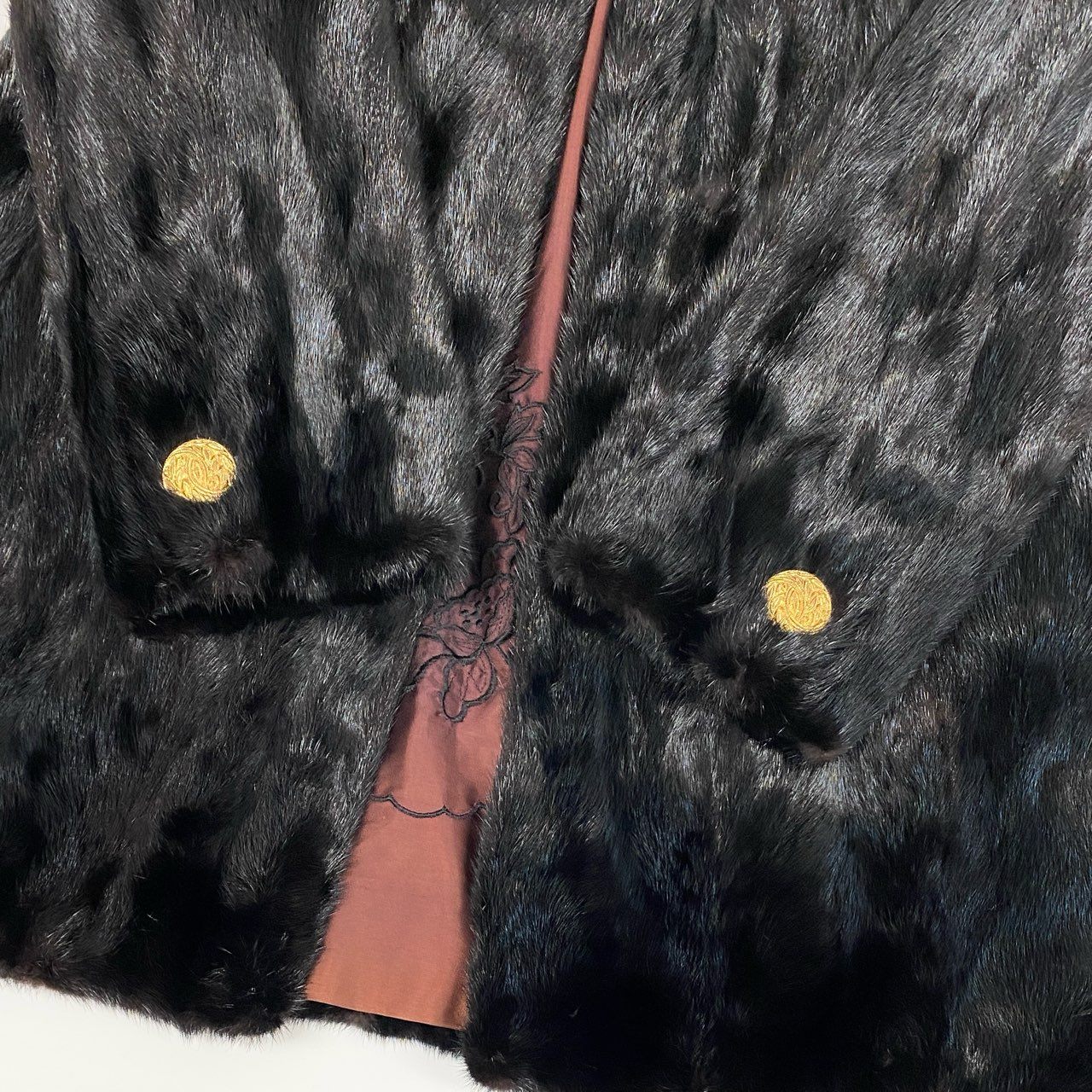 28i29SAGA MINK サガミンク ダークミンク 毛皮コート ミンクコート セミロングコート 装飾ボタン FREE ブラック レディースt18r