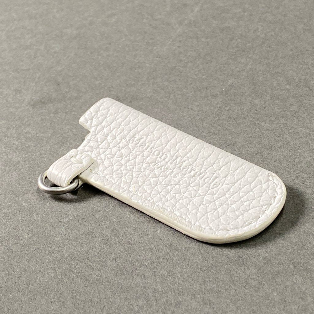 17f23 《美品》 Maison Margiela メゾン マルジェラ Leather Lighter Case Keychain ライターケース S35VT0074 ホワイト レザー 喫煙具