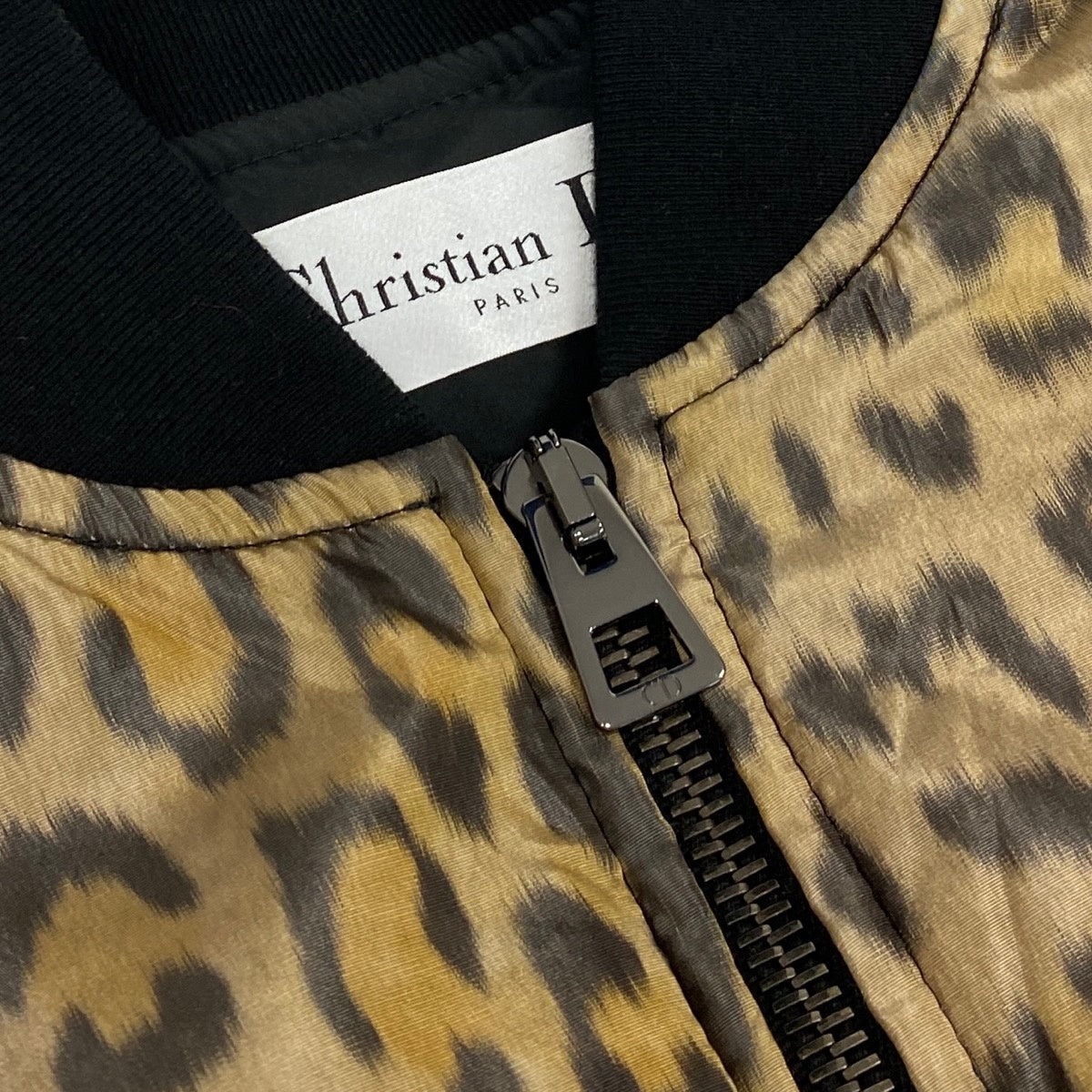 j13 【新品保管品】Christian Dior ボンバージャケット レオパード ロゴ刺繍 XSサイズ ベージュ ブラック シルク100％ メンズ 男性用k02i