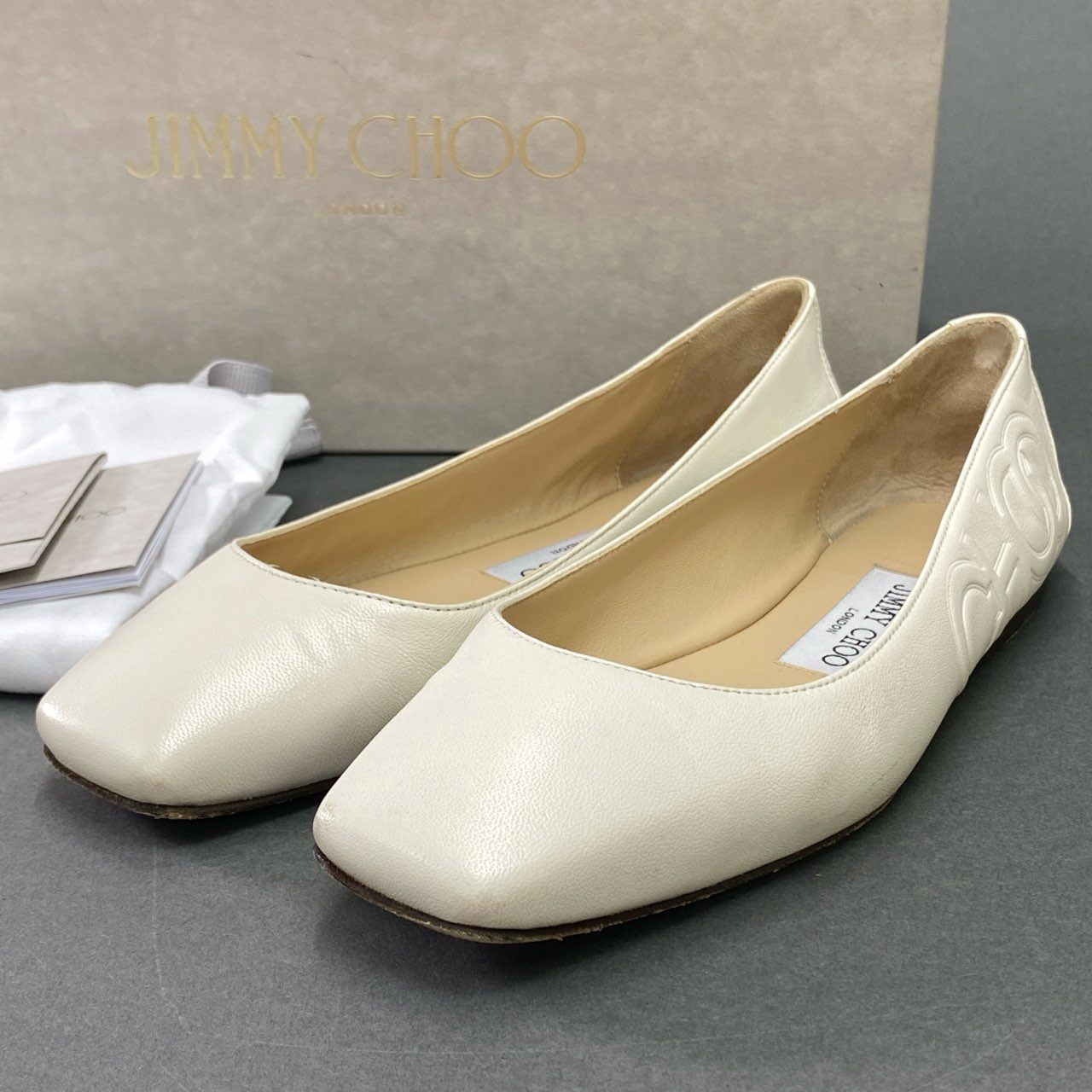 1l4 JIMMY CHOO ジミーチュウ GWENEVERE FLAT フラットシューズ スクエアトゥ サイドロゴ 080944 サイズ34 1/2 ホワイト レディース