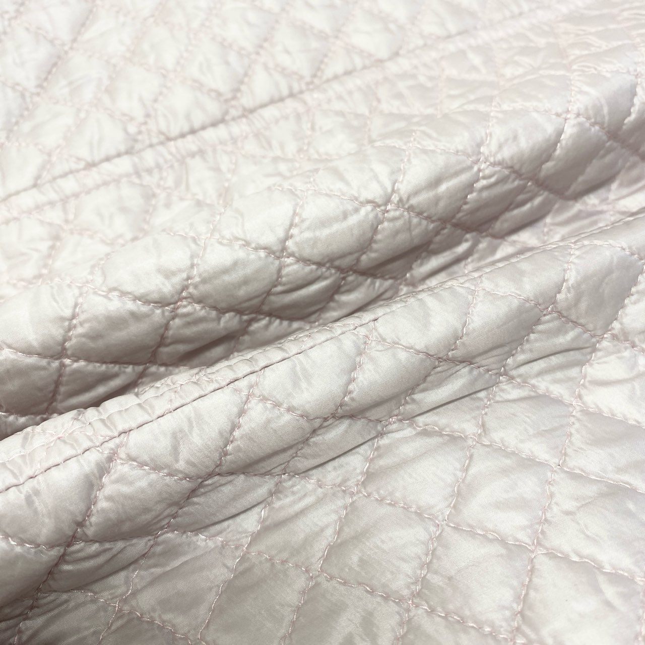 Ea16 Salvatore Ferragamo サルヴァトーレフェラガモ 裏地シルク総柄 キルティングジャケット サイズ40 ピンク系 レディース 薄手アウター 羽織k02i