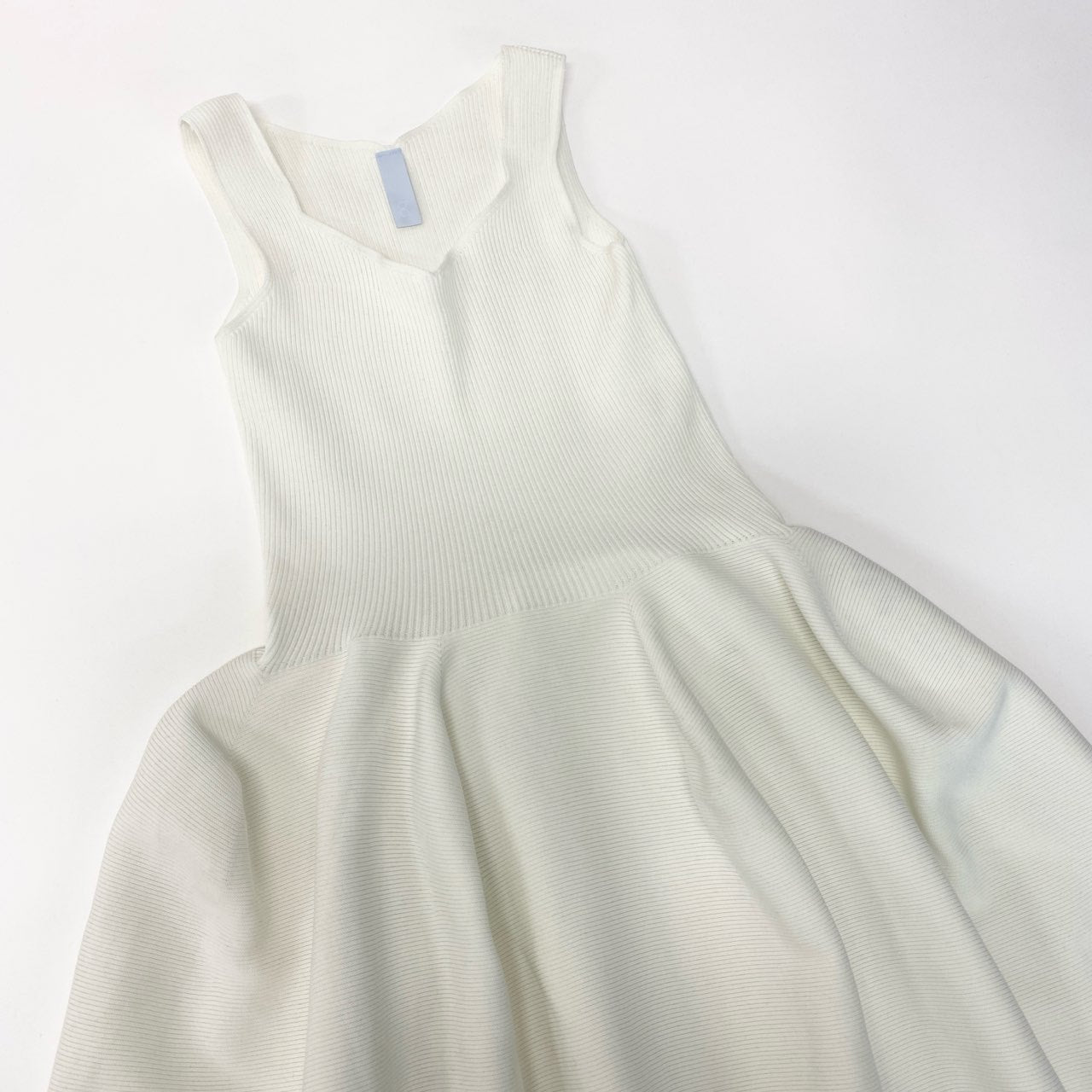 Eb23 CFCL シーエフシーエル POTTERY DRESS 8 ノースリーブワンピース ニットワンピース 3 ホワイト ポリエステル レディースk02i