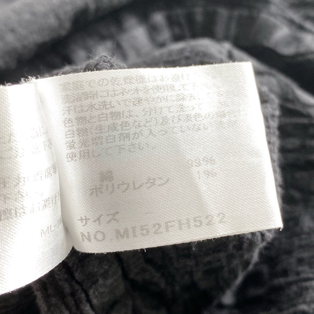 50d10 【美品】 ISSEY MIYAKE me イッセイミヤケ ミー MI52FH52 カリフラワー ペイズリー柄 ノースリーブワンピース フリーサイズ ブラック レディース