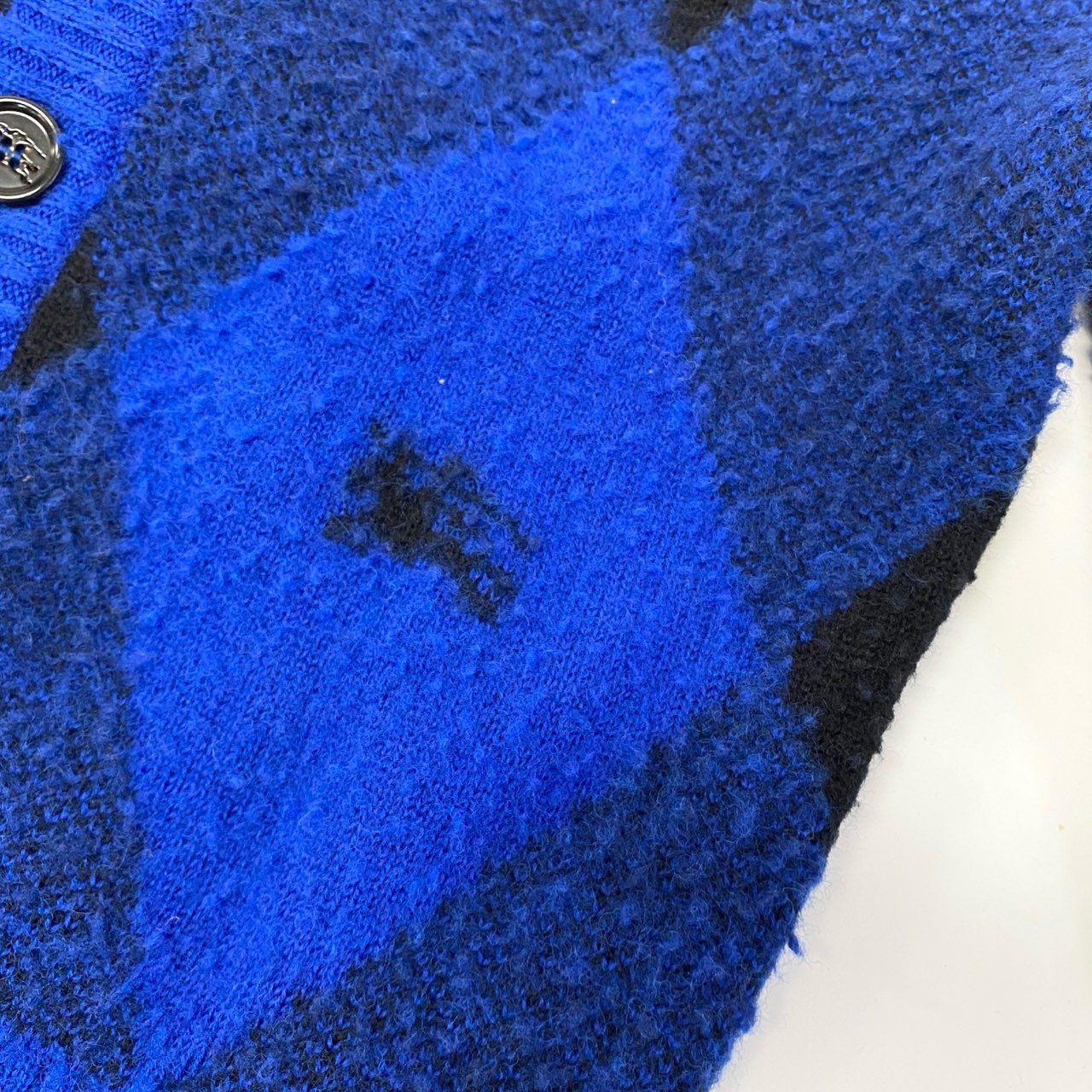 15a16 BURBERRY バーバリー Argyle Check EKD カーディガン サイズS ブルー アーガイルチェックt18r