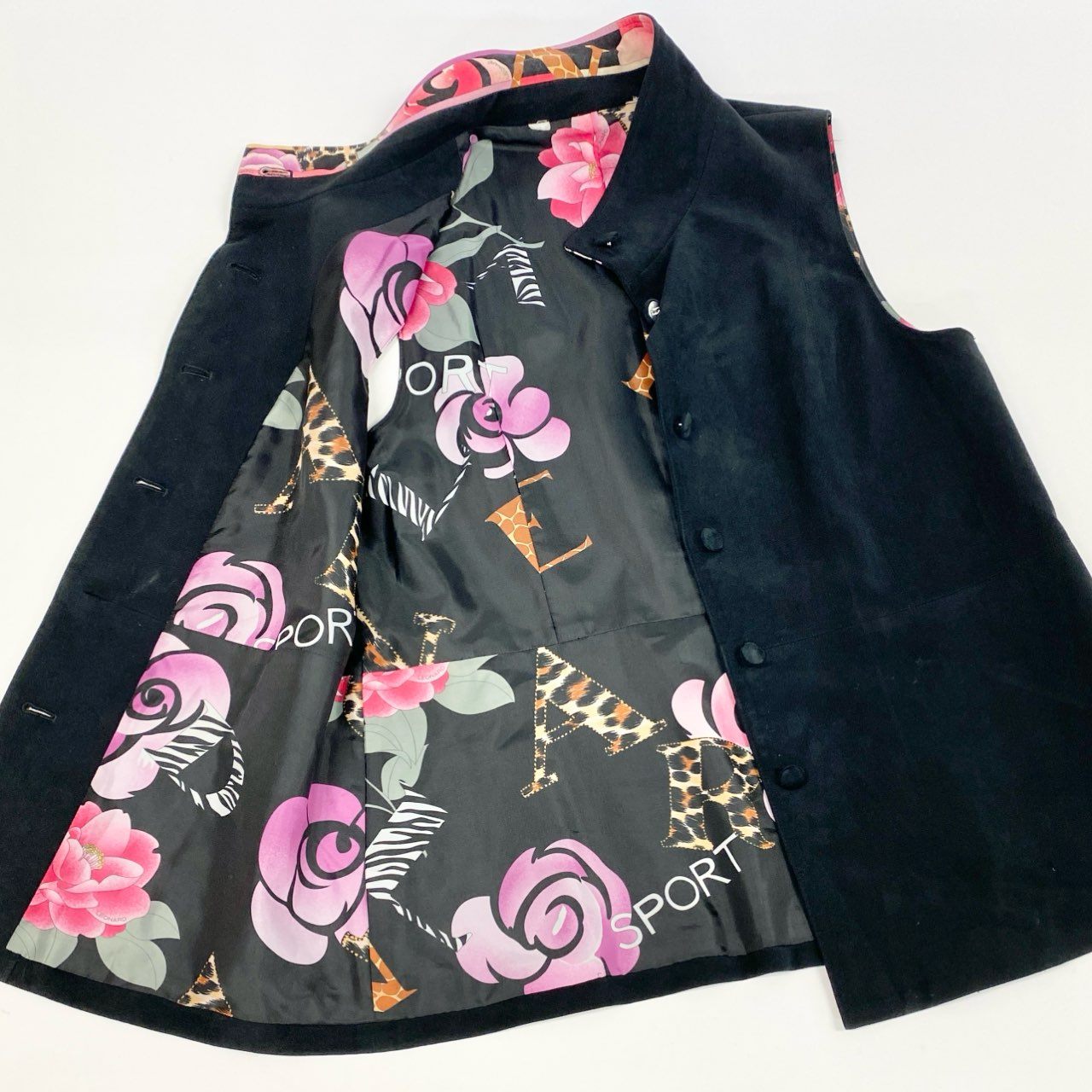 4k7 LEONARD SPORT レオナールスポーツ ジレベスト ロングべスト 美しい花柄プリント スエードレザー  40 ブラックo07t