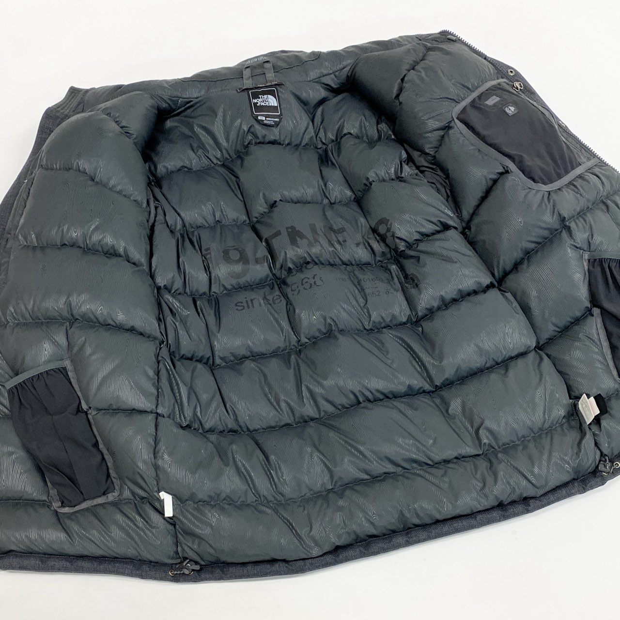 42L16 THE NORTH FACE ザノースフェイス ダウンジャケット ダウンコート マクマードリミテッド アウター ND01755 Sサイズ グレー メンズo07t
