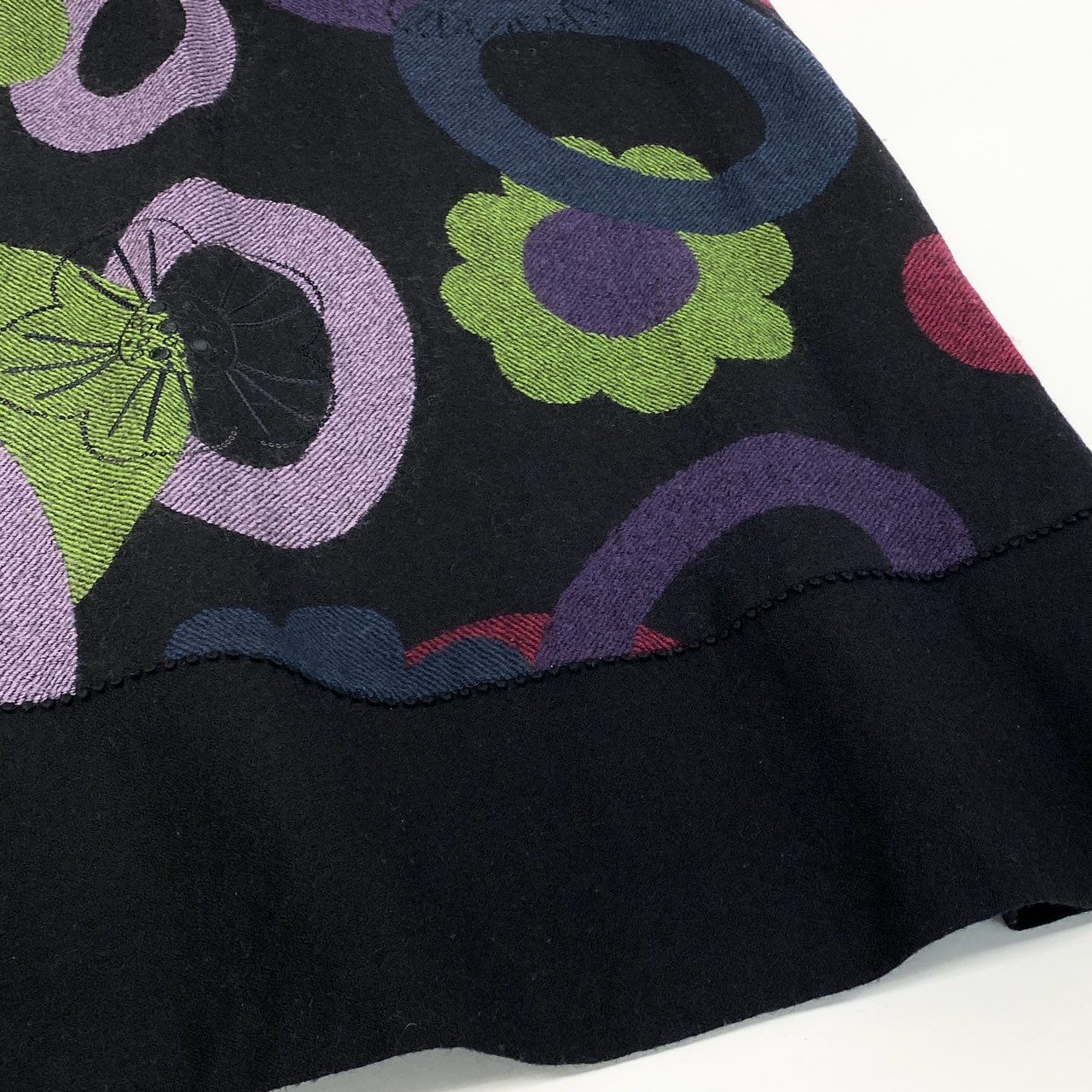 77b27 TOKUKO 1er VOL トクコプルミエヴォル ノースリーブワンピース ウールワンピース 花柄 スパンコール 刺繍 レディース 女性服 サイズ9 ブラックu02t