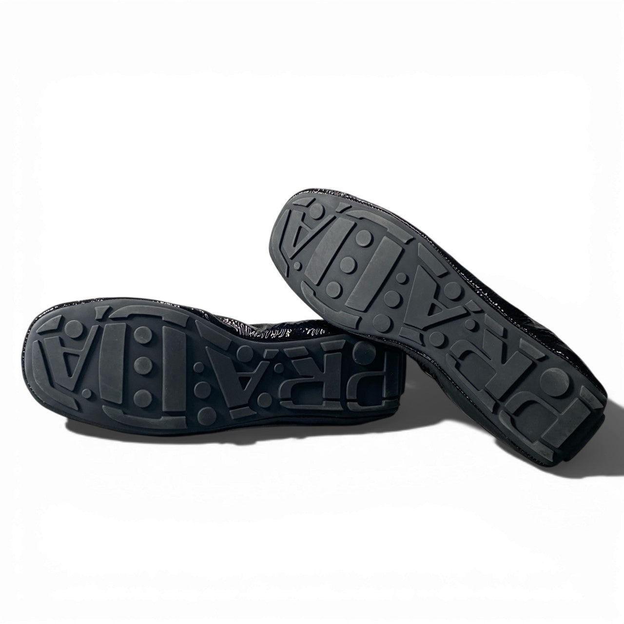 c17 【美品】PRADA プラダ ナプラップパテントレザー バレリーナ バレエシューズ サイズ37 ブラック レディースk02i