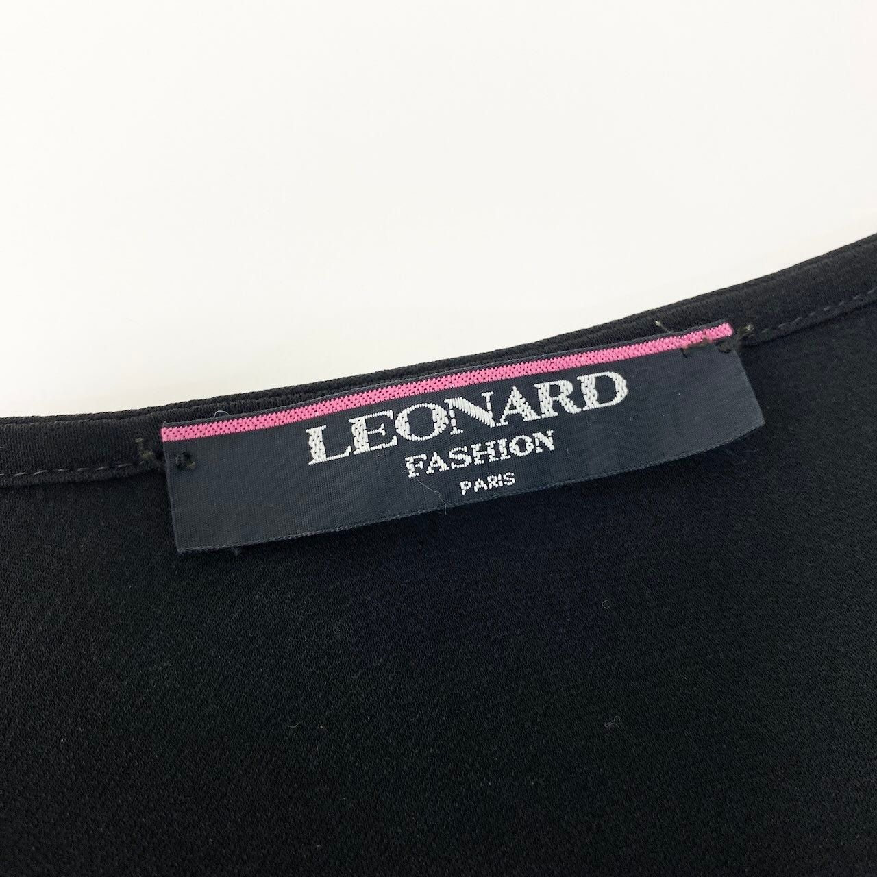 48ⅾ15 LEONARD FASHION レオナール ノースリーブカットソー カンカン素材 薄手 トップス サイズL 無地 ブラック レディース 女性用u02t