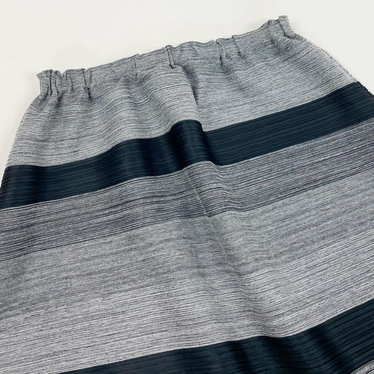 AL5 PLEATS PLEASE プリーツプリーズ プリーツスカート サイズ5 ネイビー系k02i