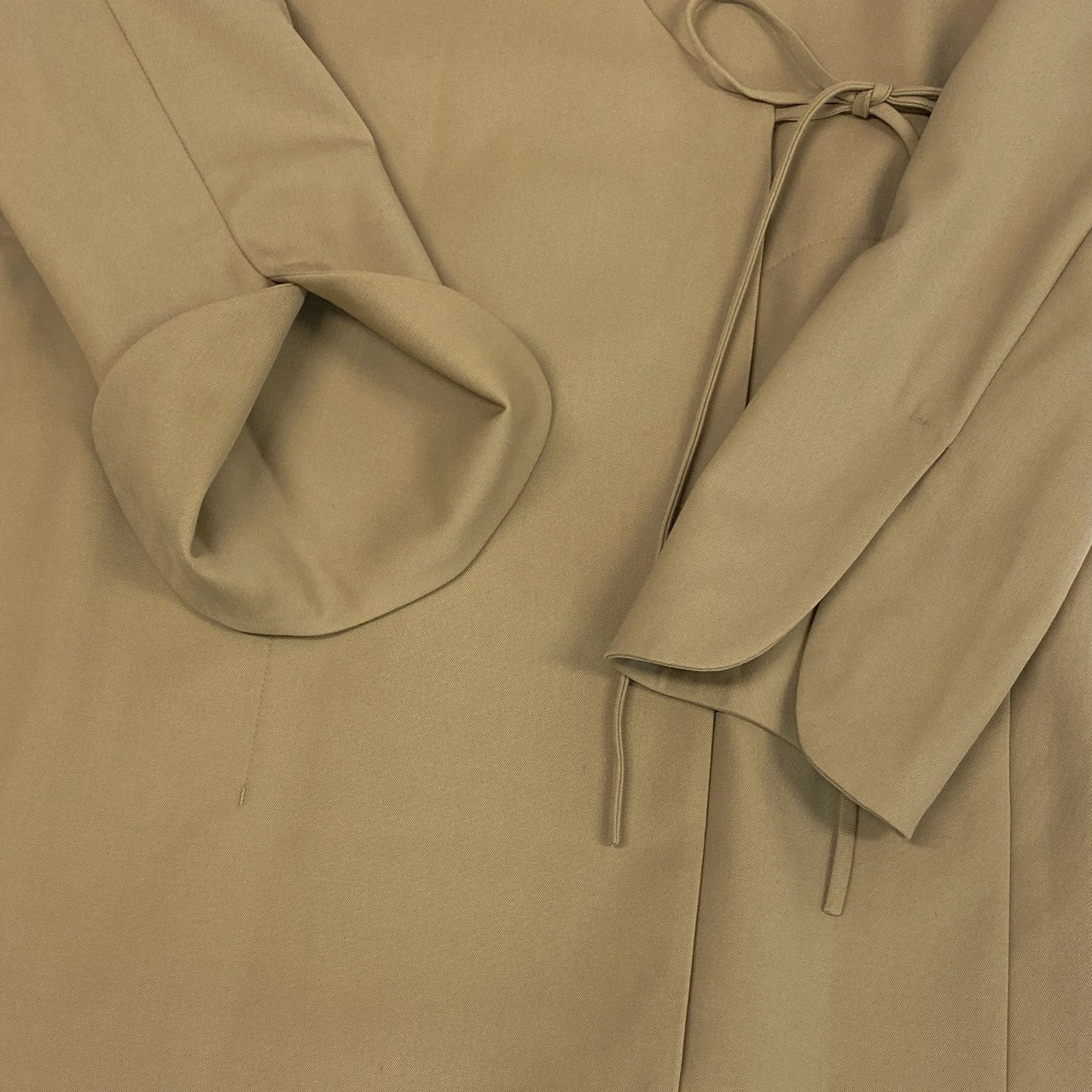 74k11 《美品》 Mame Kurogouchi マメクロゴウチ 23AW ウールギャバジンジャケット MM23FW-JK010 2 ベージュ Wool Gabardine Jackett18r