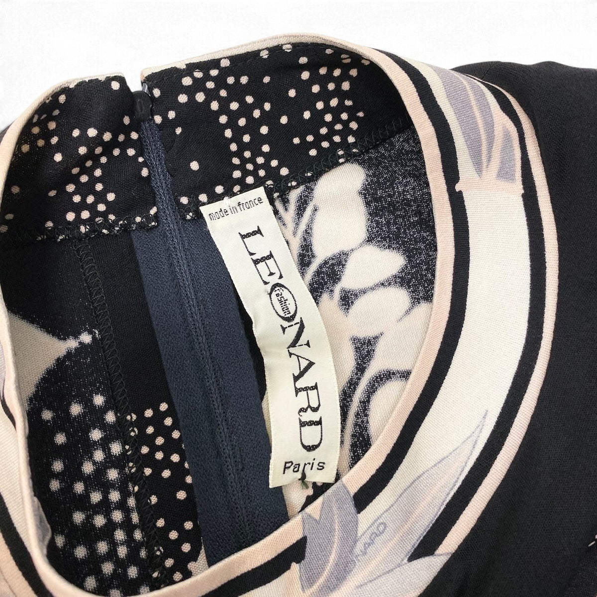 28j15 LEONARD FASHION レオナール ロングスリーブ ワンピース 花柄プリント シルクワンピース ブラック レディースu02t