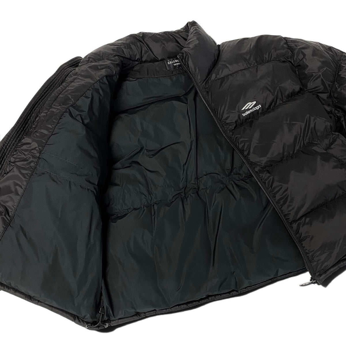j29 【新品保管品】BALENCIAGA 2025AW SKIWEAR スキーパーファージャケト ダウンジャケット  38サイズ ブラック ポリエステル100％ ユニセックスk02i