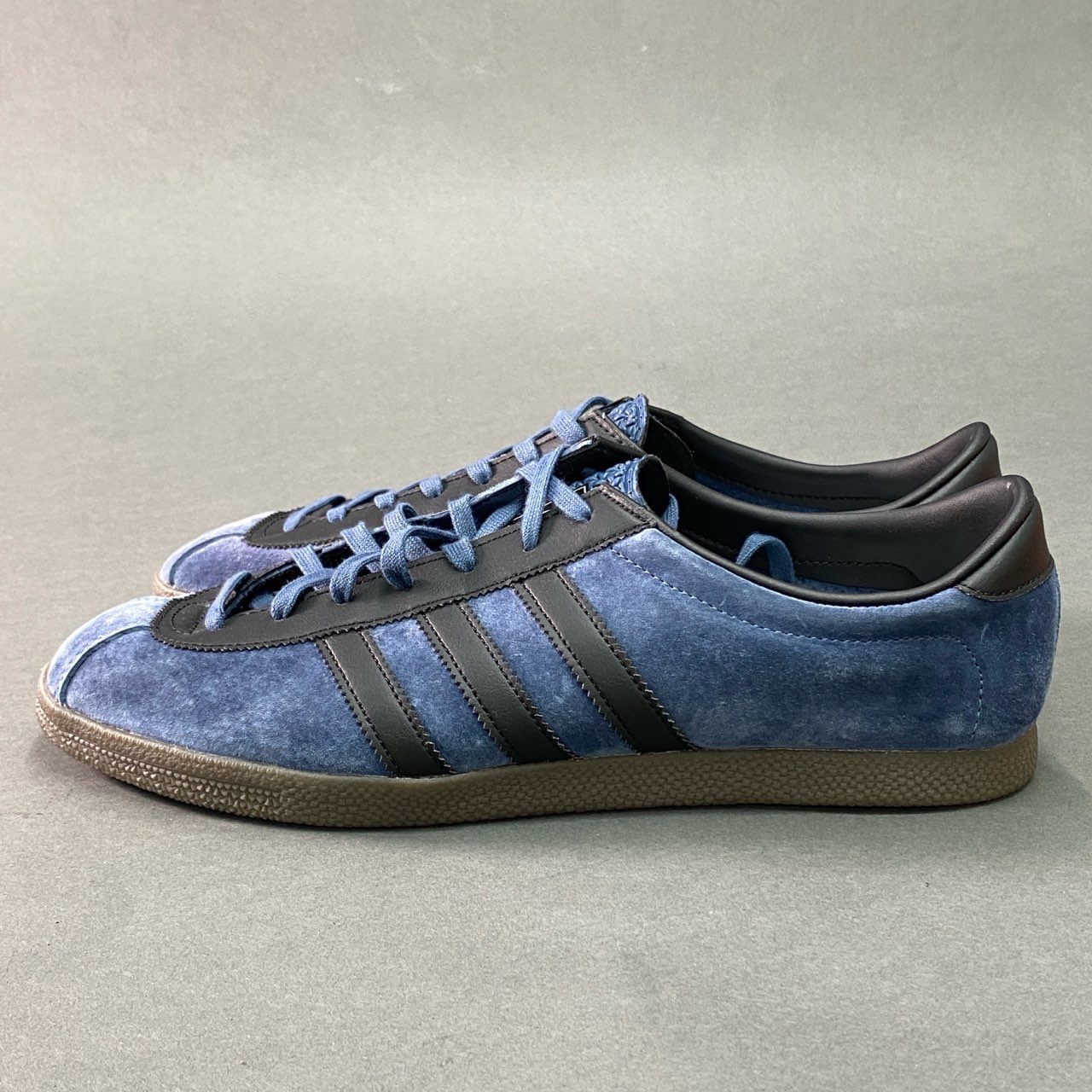 4f4 《未使用品》 adidas アディダス LONDON ロンドン スニーカー IE0825 28cm ネイビー スエードレザー シューズ 箱付き