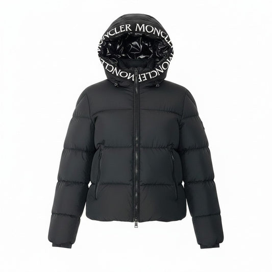 80e12 《美品》 MONCLER モンクレール MONTCLA モンクラ ダウンジャケット E20914194385 サイズ2 ブラック ガーメントケース付t18r