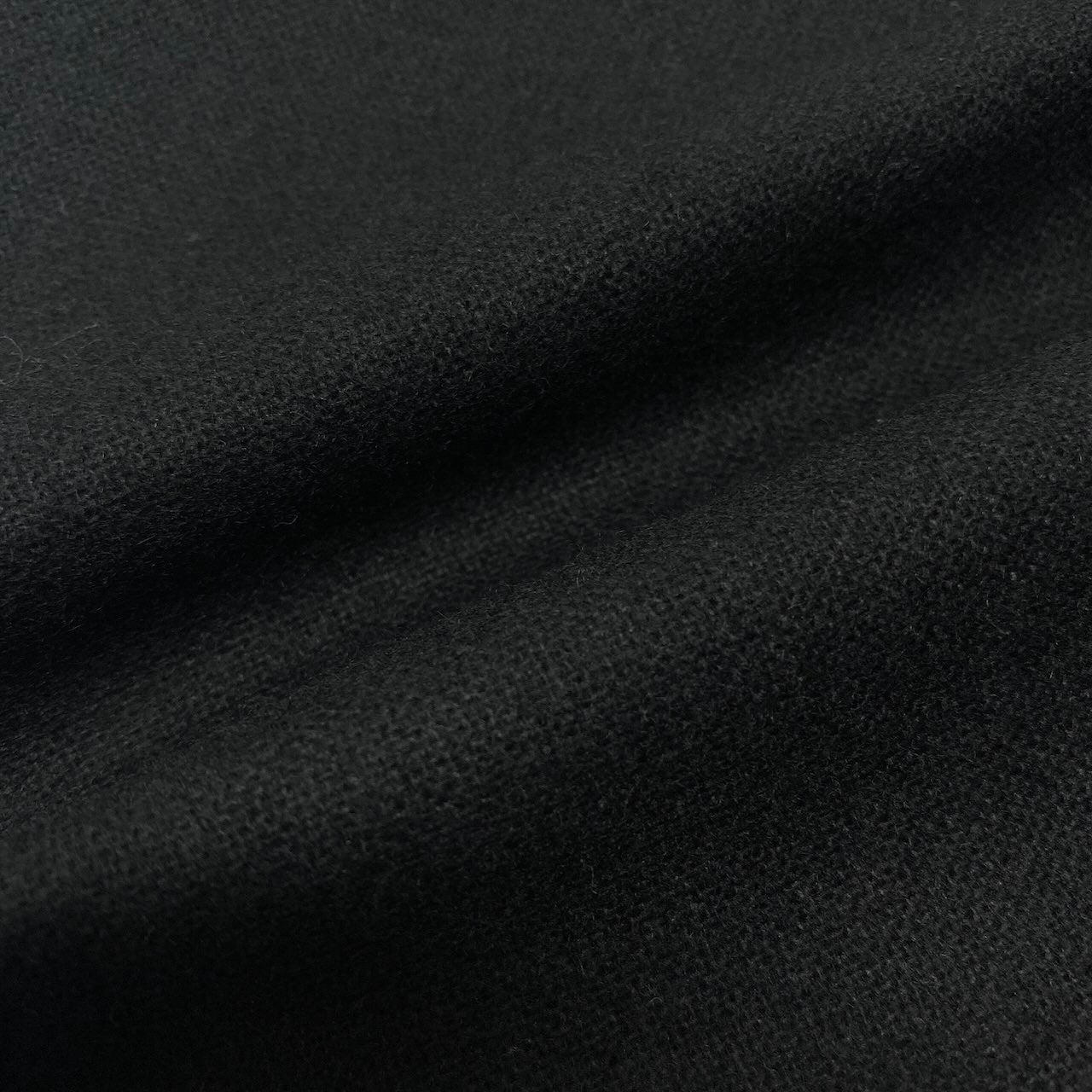 72c24 D.HYGEN ディーハイゲン 立体裁断 薄手 テーラードジャケット ジャケット サイズ2 ブラック メンズk02i