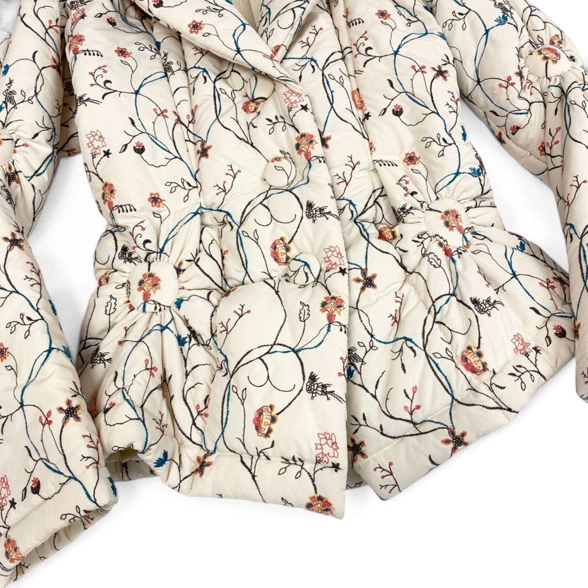 81j6 ISSEY MIYAKE イッセイミヤケ 20003年AW ランウェイ着 アーカイブ 総刺繍ジャケット 2 アイボリー Archive Embroidered Jackett18r