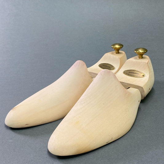 2d8-4 EDWARD GREEN エドワードグリーン ウッドシューツリー 全長約29cm ナチュラル 木製 シューズキーパー ビジネス