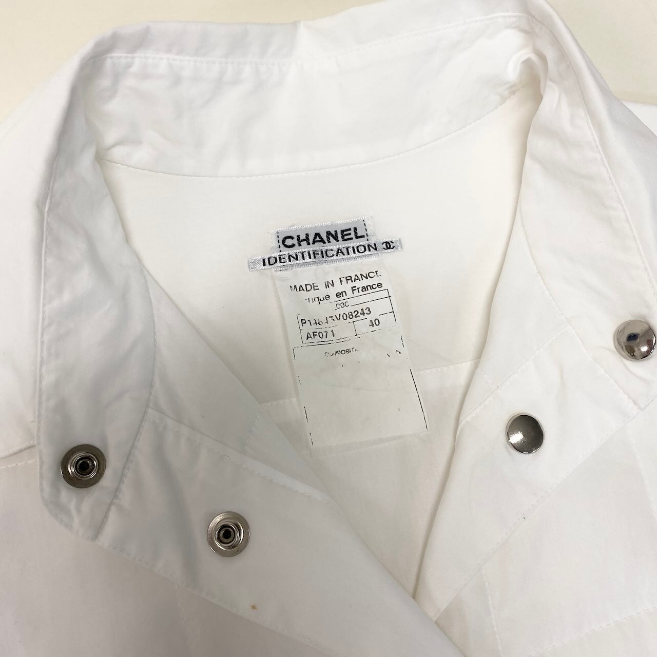 Cf26 CHANEL シャネル 長袖シャツ ロングシャツ ボタンロゴ キルティング フランス製 コットンシャツ レディース女性用 40 ホワイト 綿100％u02t