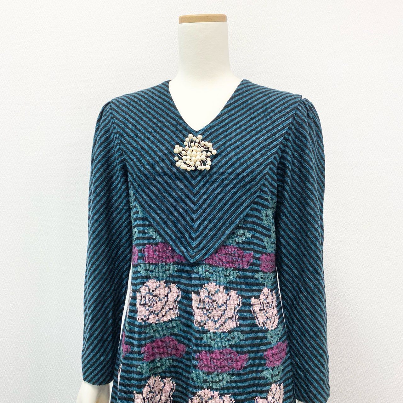 30i30 TOYOKO SAITO サイトウトヨコ 斎藤都世子 ニットワンピース