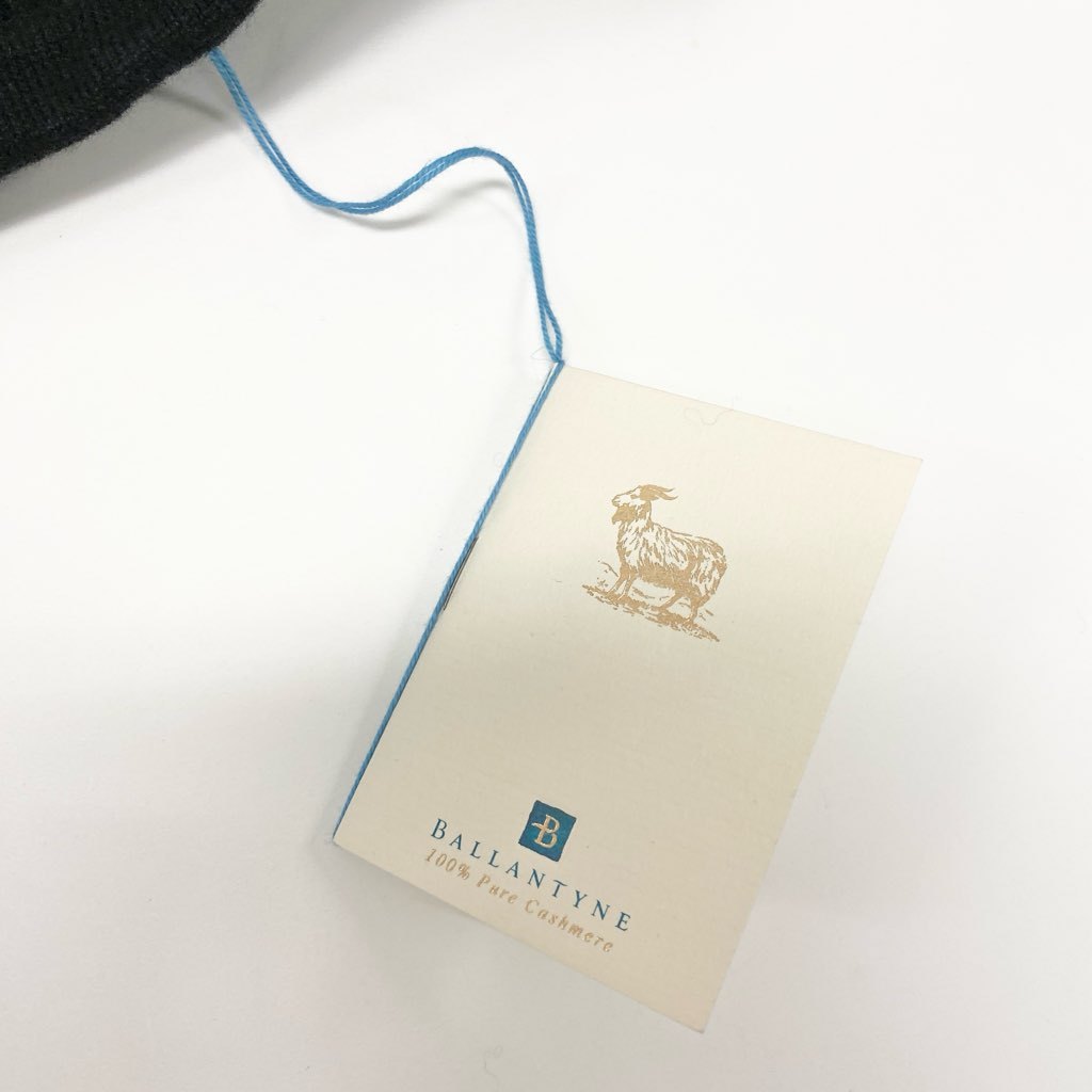 43l25《美品》 BALLANTYNE バランタイン ピュアカシミヤ 100％ ニットスカート サイズ14 ブラック PURE CASHMERE スコットランド製 タグ付きt18r