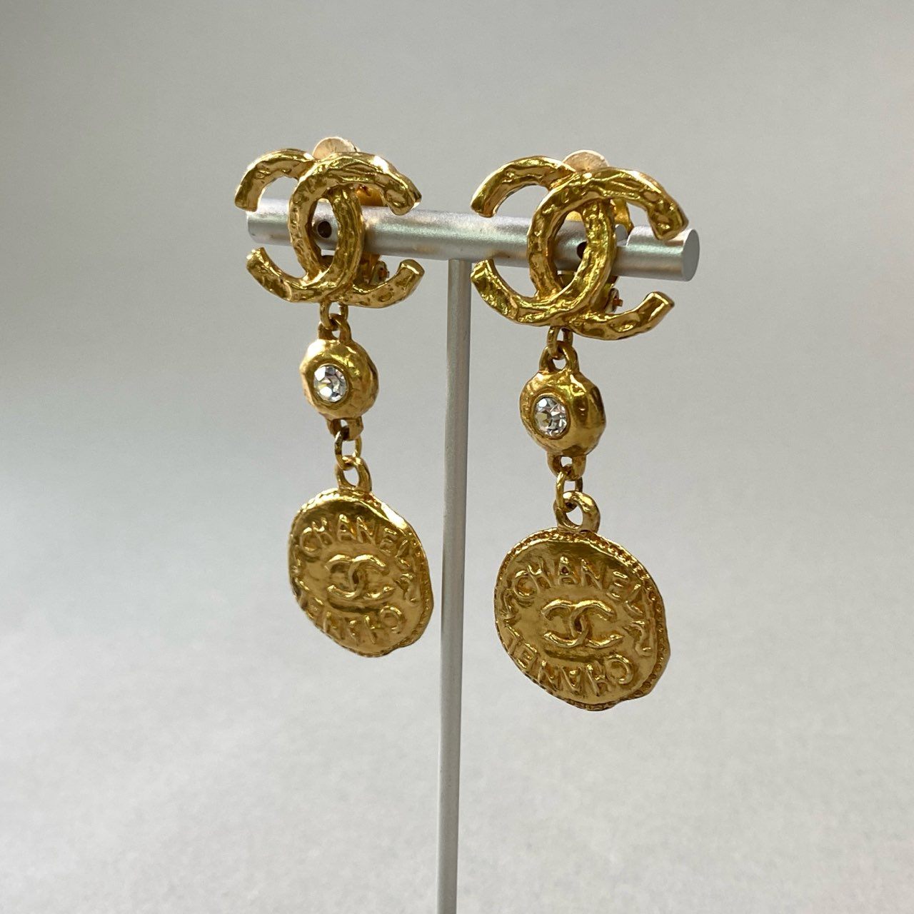 j15 CHANEL シャネル Vintage CC Gold Earring ヴィンテージ イヤリング ゴールド ココマーク Accessory 箱付きt18r