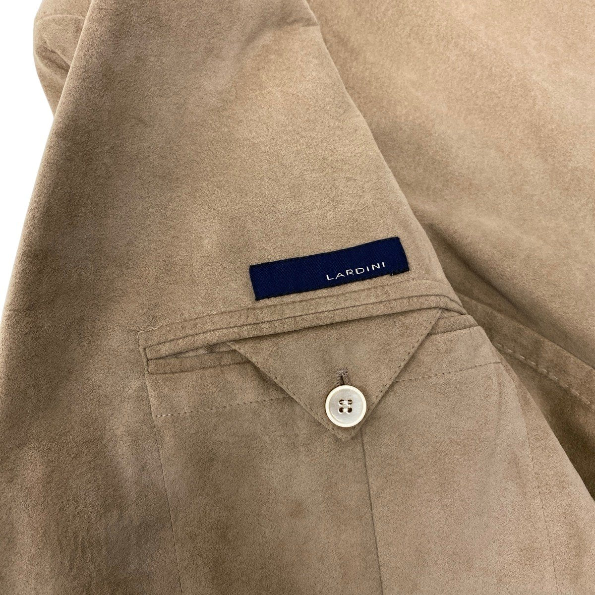 44h18 LARDINI ラルディーニ テーラードジャケット スウェード シングルブレスト ステッチ イタリア製 JD22557AQ 50 ベージュ メンズ 男性用t18r