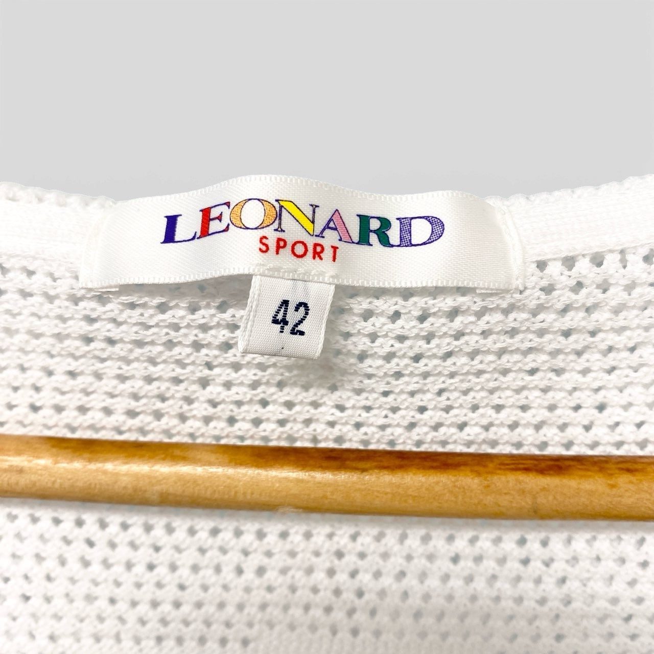 14b13 LEONARD レオナール ニットフーディージャケット ジップアップパーカー トップス 0577362 42サイズ ホワイト レディース 女性用u02t