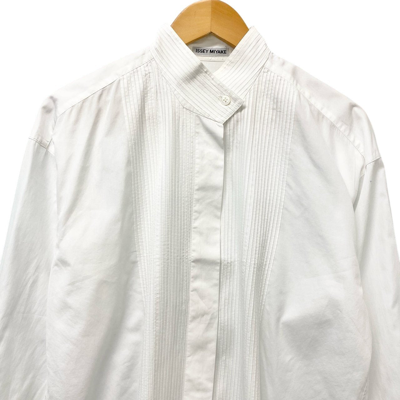 59b17 ISSEY MIYAKE イッセイミヤケ バンドカラーシャツ プリーツシャツ タキシードシャツ ホワイト コットン100％ レディース 女性用u02t