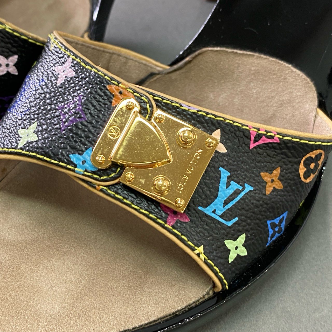 5j10 LOUIS VUITTON ルイヴィトン モノグラム マルチカラー ミュール サンダル 37 ブラック レザー シューズ フランス製