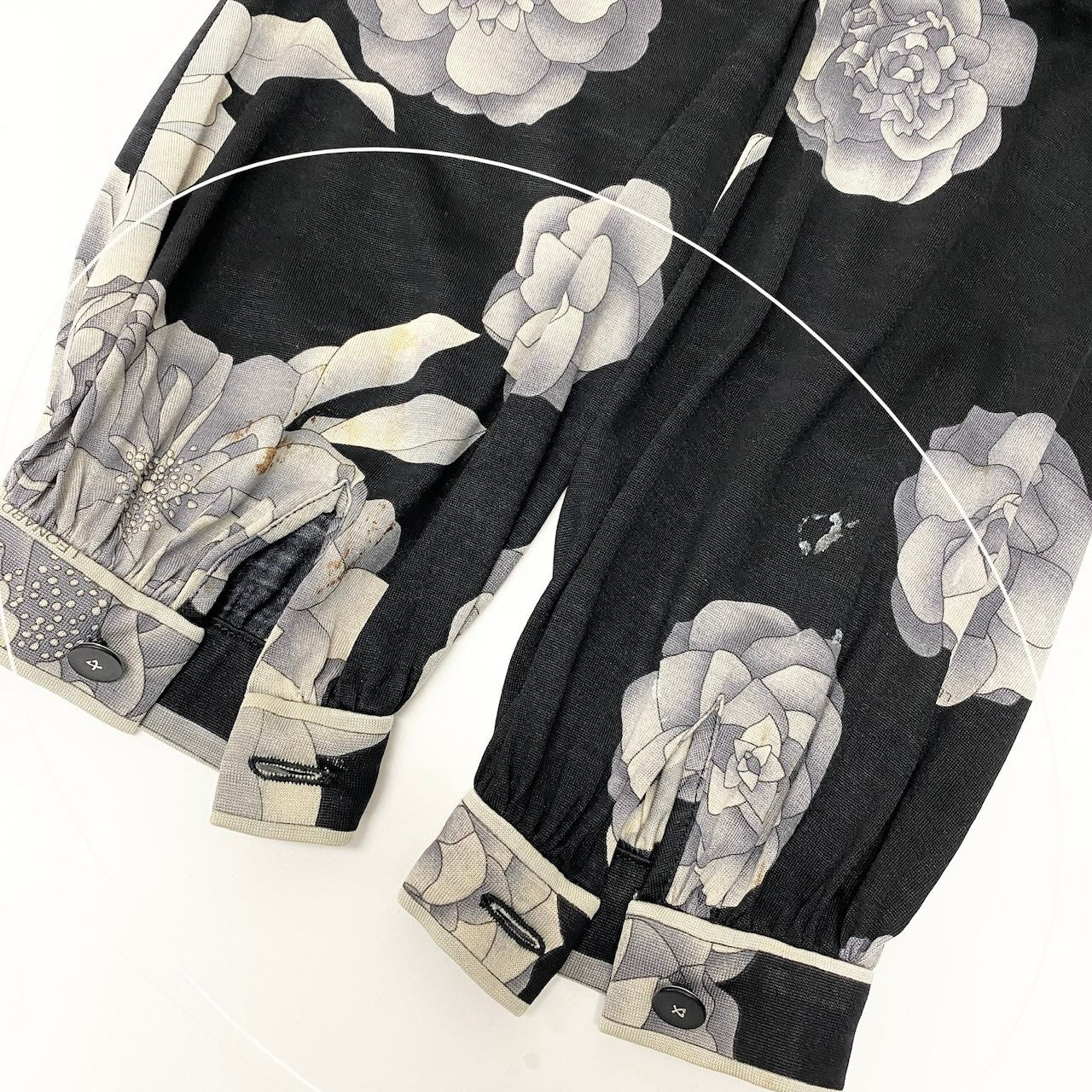 76d9 LEONARD FASHION レオナール 長袖ワンピース ロングワンピース 花柄プリント 薔薇 ウールシルク混 LL ブラック レディース 女性用o07t