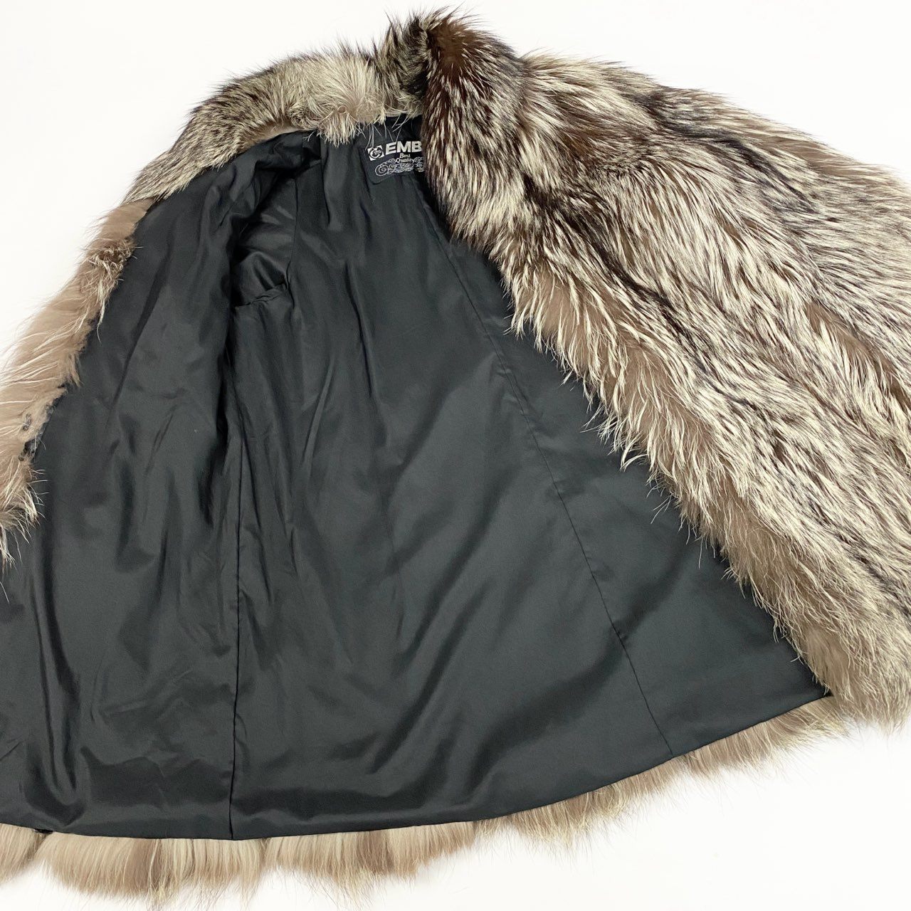72a15 EMBA エンバ シルバーフォックスコート サイズF 本毛皮 Fox Fur Coat 銀狐 ポケット有t18r