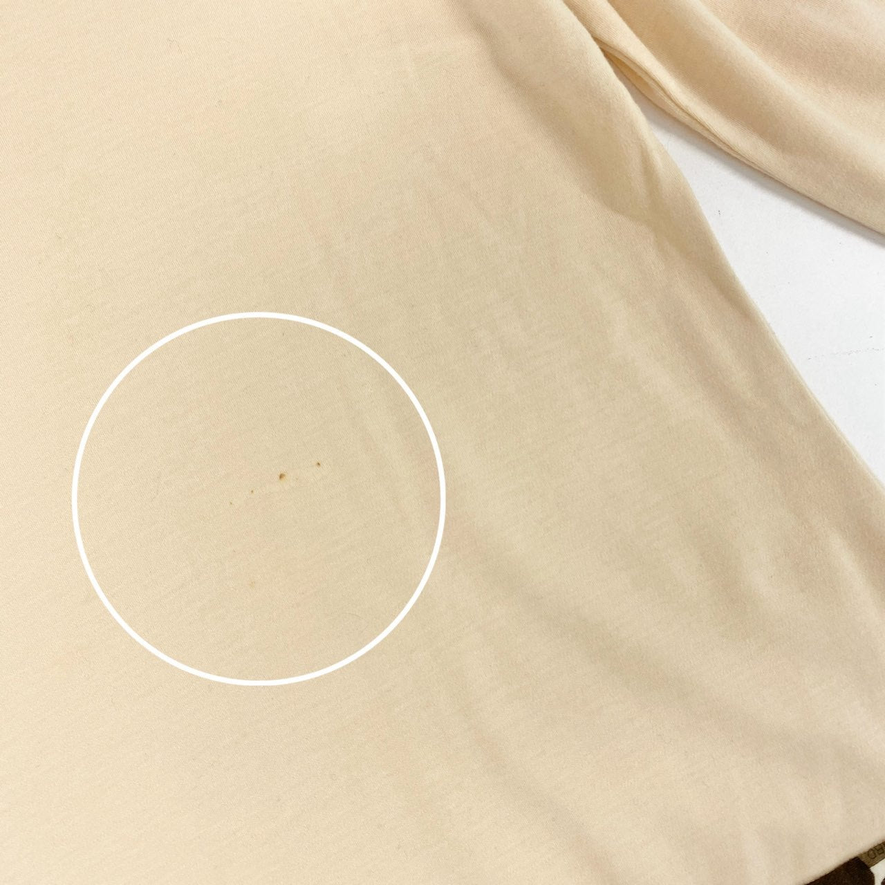 10i16 LEONARD レオナール ハイネックニット モックネック 長袖ニット 薄手 レディース 女性用 0568252 40 アイボリー ブラウンu02t